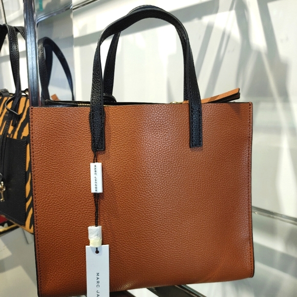 Marc Jacobs Mini Grind Chocolate Truffle Satchel Crossbody - Picture 3 of 4